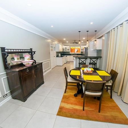 Jr Apartments Джорджтаун Екстериор снимка